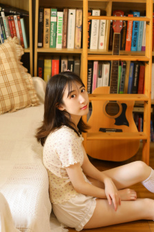 佩洛西专机实时动态